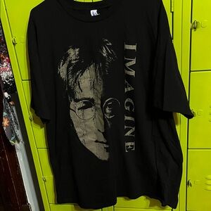 John Lennon tee